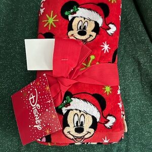 Set of two red Santa Mickey Mouse Christmas hand towels in red